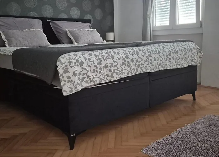 Zara Apartment