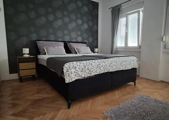 Zara Apartment